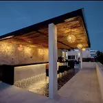 New Large Luxurious 1 Bedroom, 1 Bathroom Apartment In Tulum